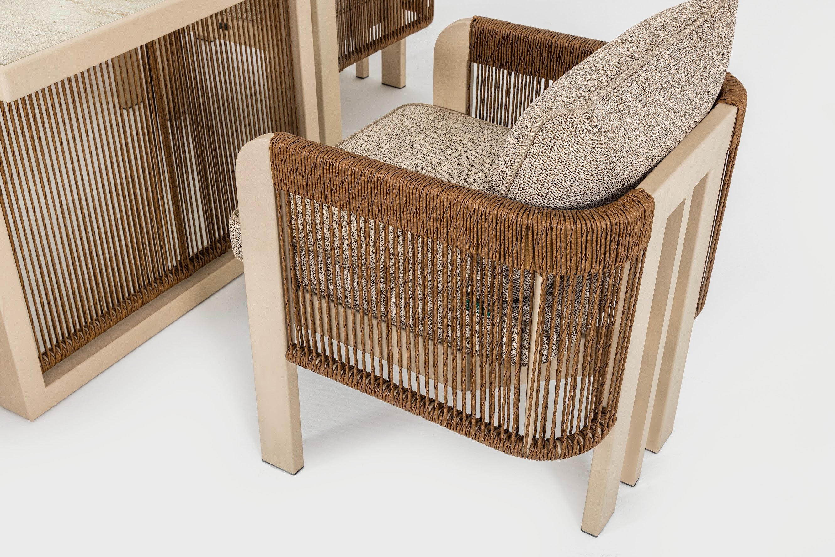Atlas Dining Set