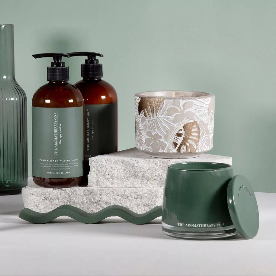 260g Therapy Garden Candle Wild Lime & Mint